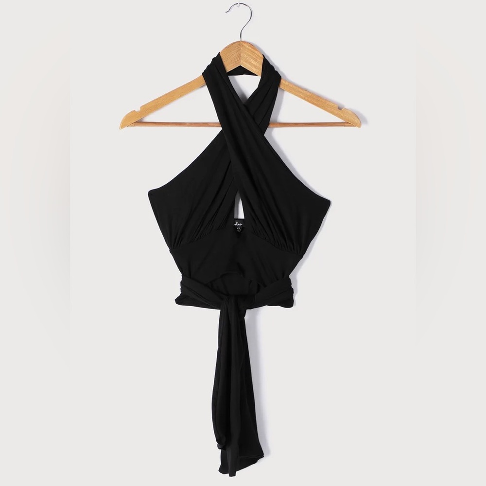 Lulu’s Hot Girl Summer Black Halter Crop Top | Black | Size XS